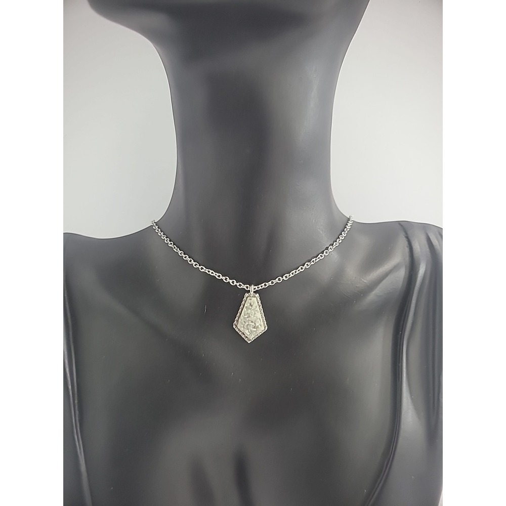 Vintage Necklace Drusy Pendant Gray White Silver‎ Tone Jewelry Costume
